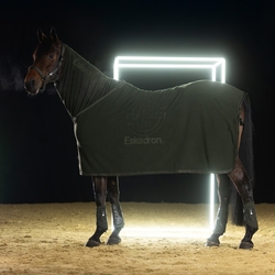 Derka Eskadron Dynamic Fleece Stamp Deep Green