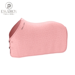 Derka Eskadron Platinum Fleece Stamp Bit Soft Rouge