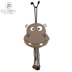 Zabawka dla konia Eskadron Platinum Hippo Smoky Taupe