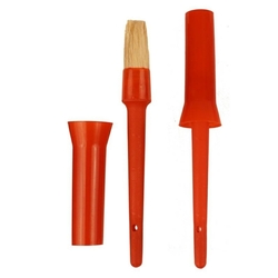 Pędzelek do kopyt z zatyczką czerwony