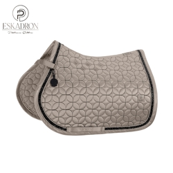 Czaprak Eskadron Platinum Mattgloss Jewel Pale Grey